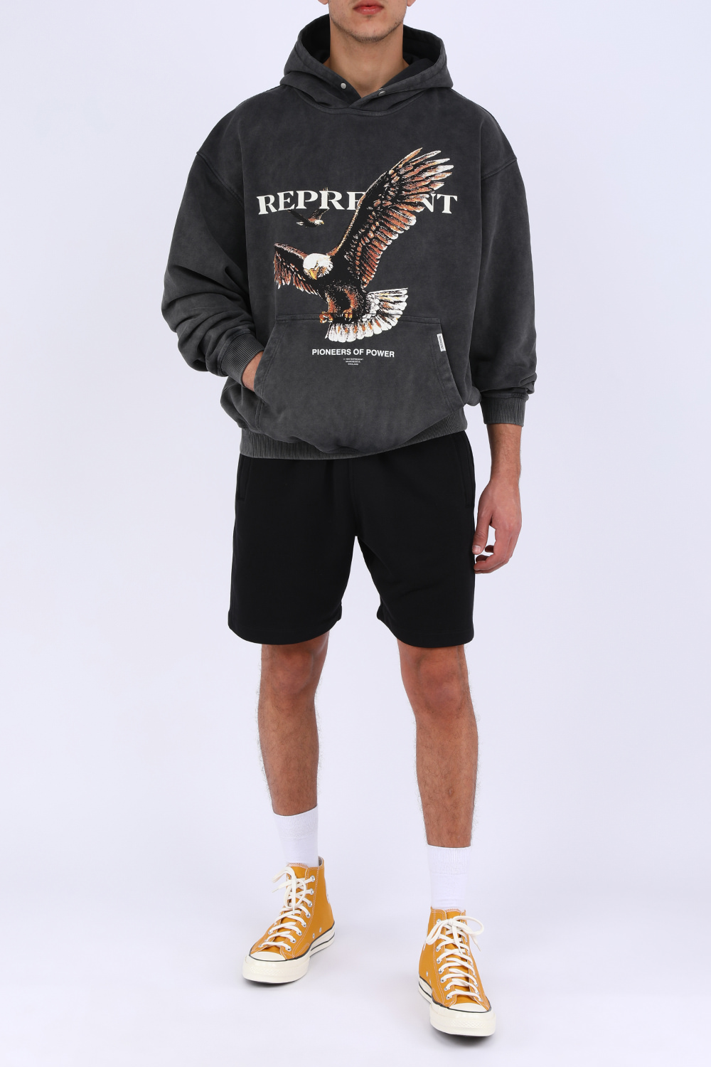 מכנסי ג'וג קצרים שחורים